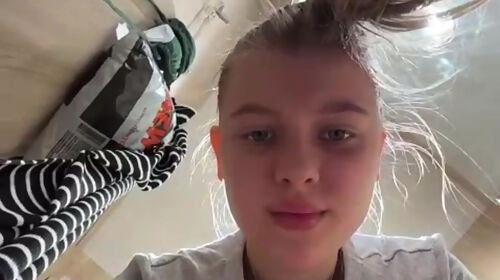 Crazy fingering anal in the public